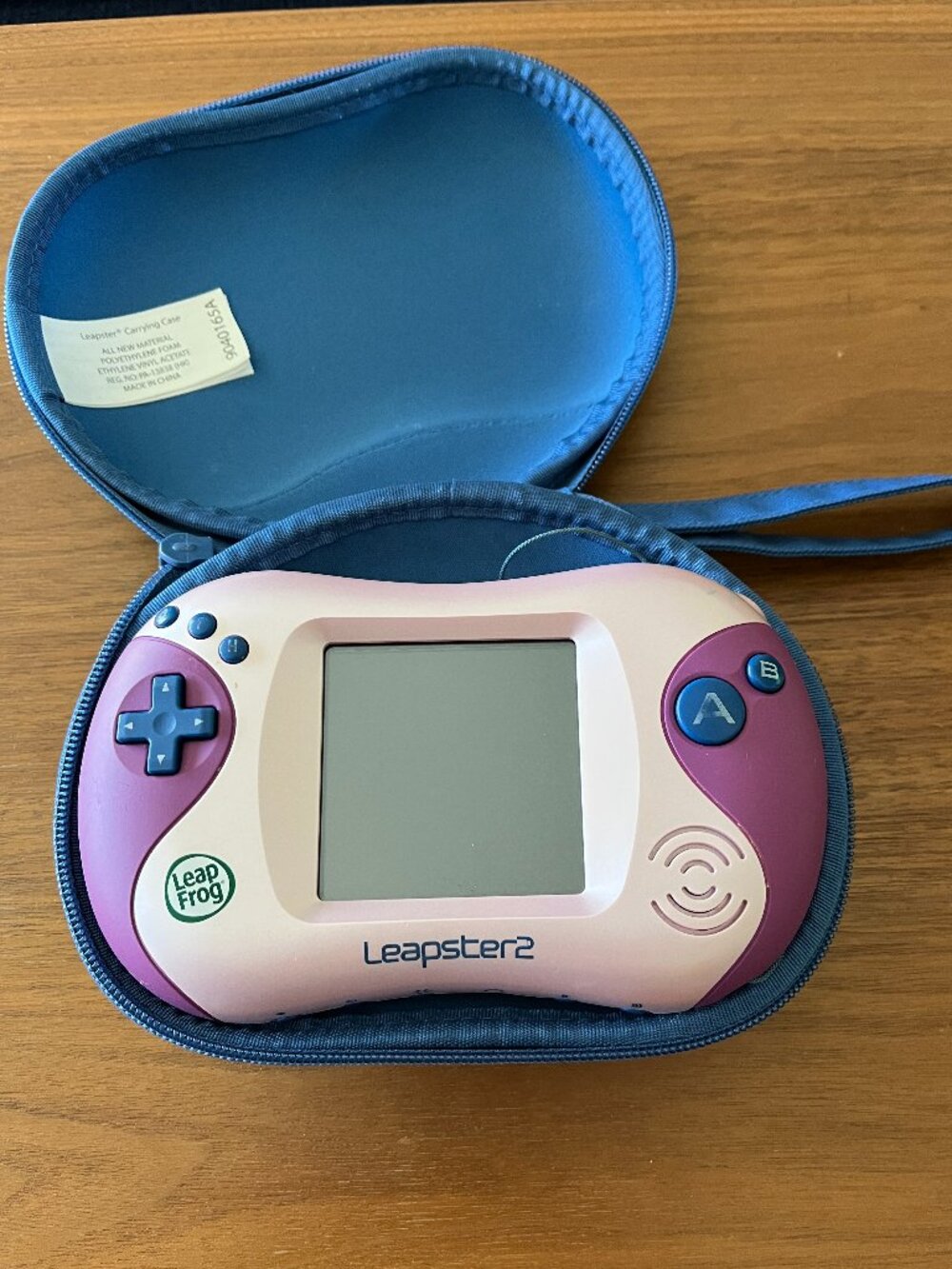 LeapFrog Leapster 2 Game System with Case and 3 Games